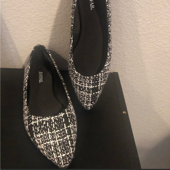 Brand New! Just Fab Krissy plaid pointed flats size 5.5 - Picture 2 of 6